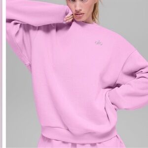 ALO Yoga Accolade Crew Neck Pullover